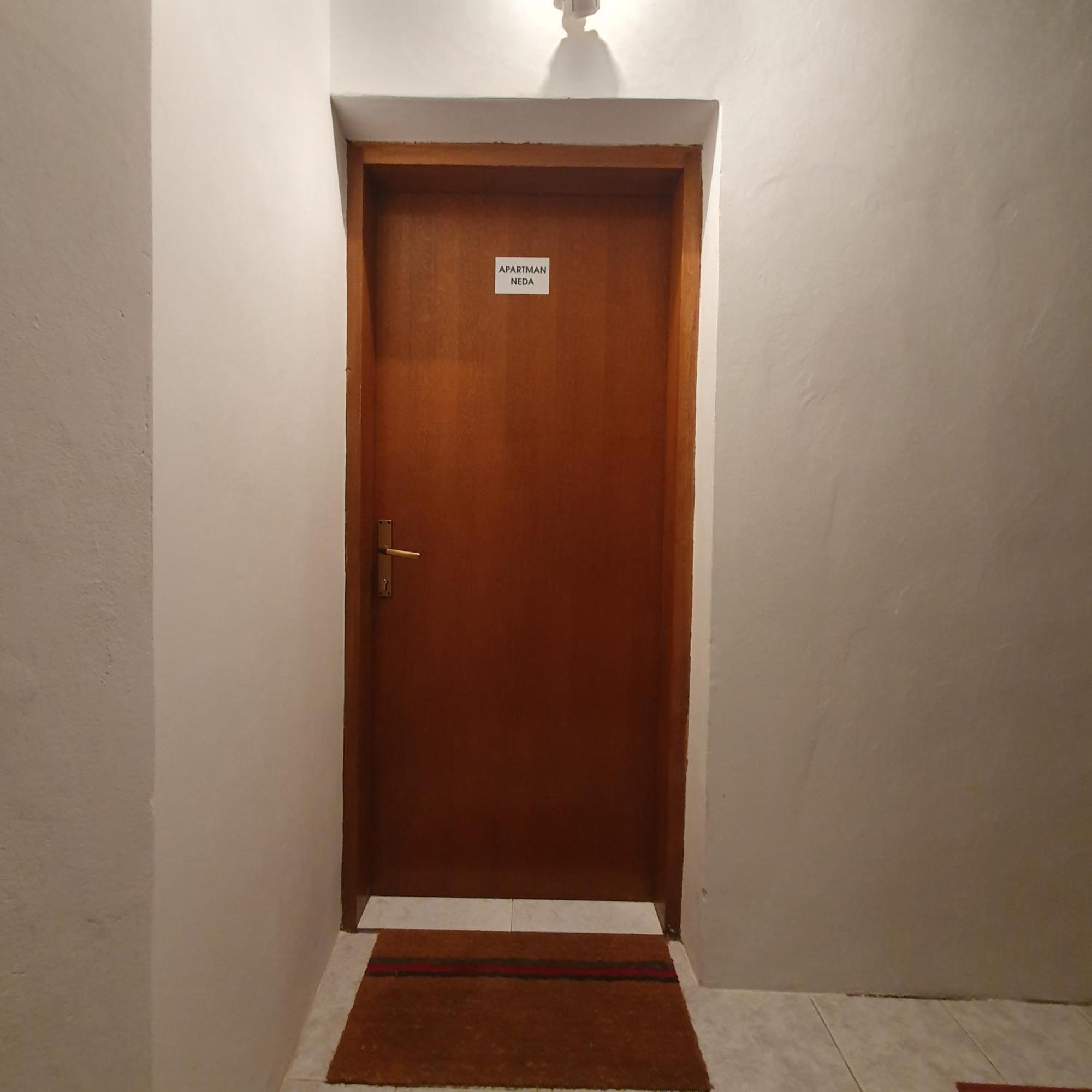 Apartman Neda Jablanac Ngoại thất bức ảnh